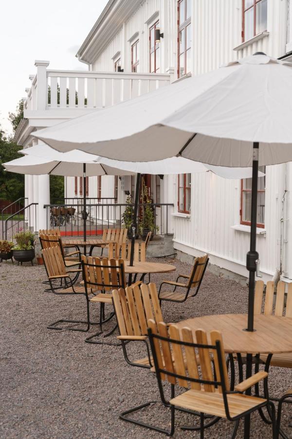 Ulvsby Herrgard Sunne Buitenkant foto