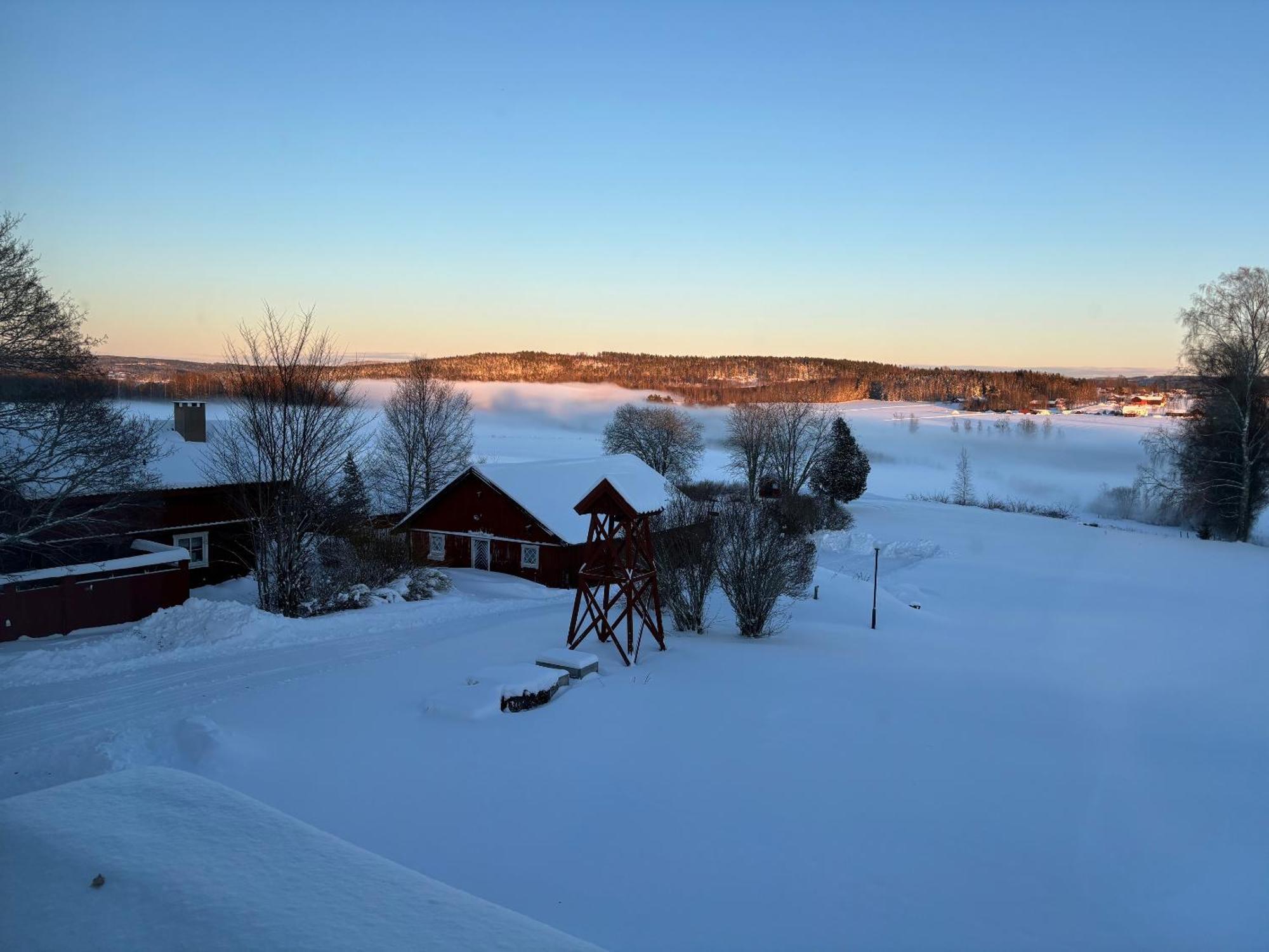 Ulvsby Herrgard Sunne Buitenkant foto