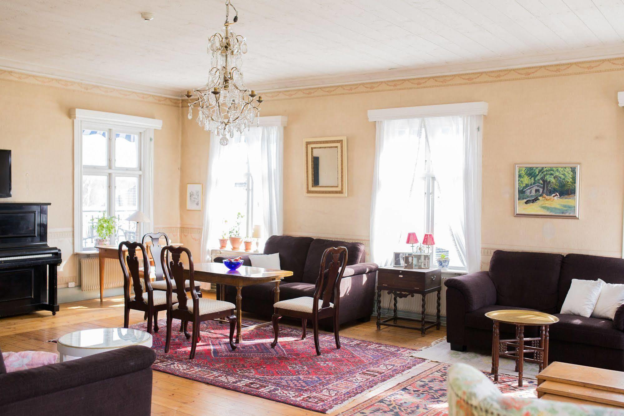 Ulvsby Herrgard Sunne Buitenkant foto